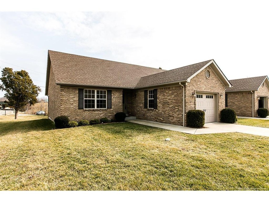 3516 Wexford Ct, New Albany, IN 47150 - photo 1