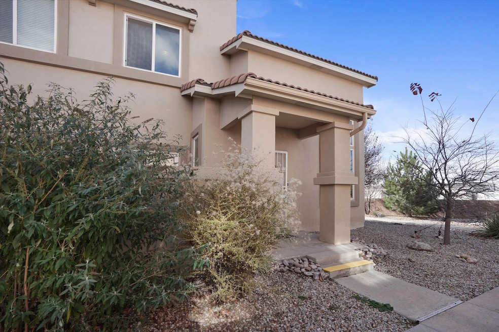 4328 Santo Domingo St unit A, Santa Fe, NM 87507 - photo 1