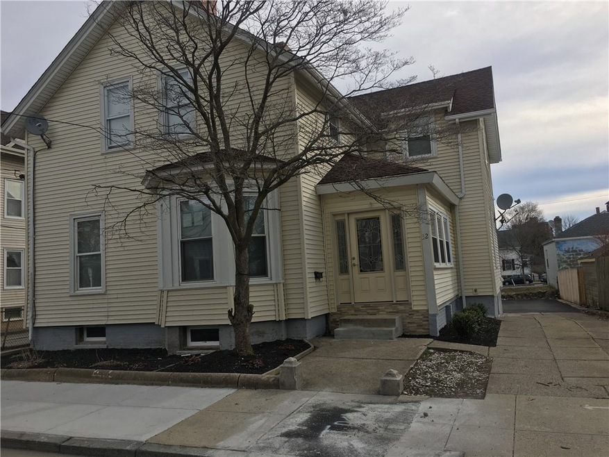 32 Garden St unit 1, Pawtucket, RI 02860 - photo 1