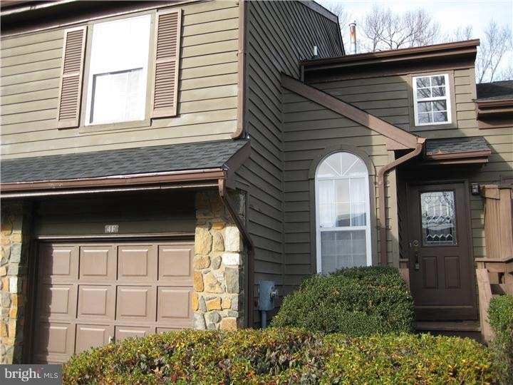 4F Brookline Ct unit F, Princeton, NJ 08540 - photo 1