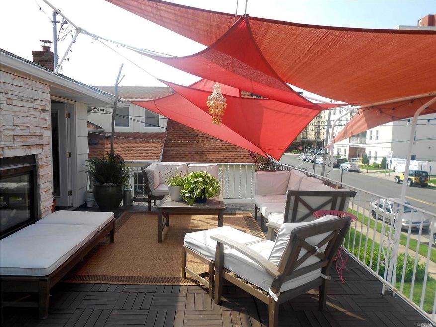 106 Maple Blvd unit Upper, Long Beach, NY 11561 - photo 1