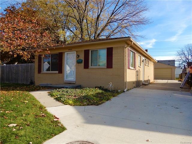 3 BEDROOM BRICK RANCH