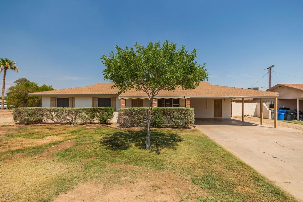 7207 N 36th Ln Phoenix, AZ 85051