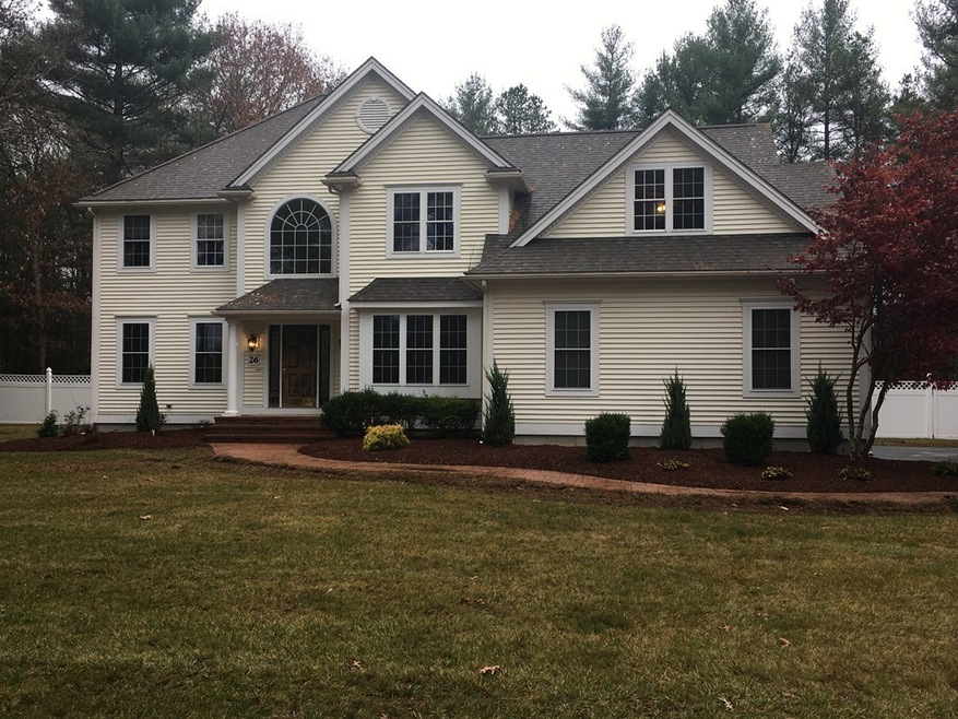 26 Talbott Farm Dr, Mendon, MA 01756 - photo 1