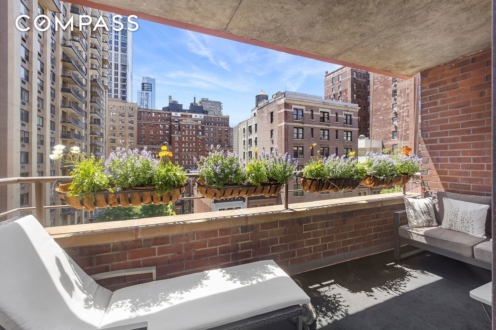 The Lincoln Park unit 7A, New York, NY 10023 - photo 1