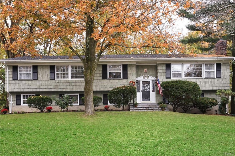 22 Burns Place, Briarcliff Manor, NY 10510 - photo 1