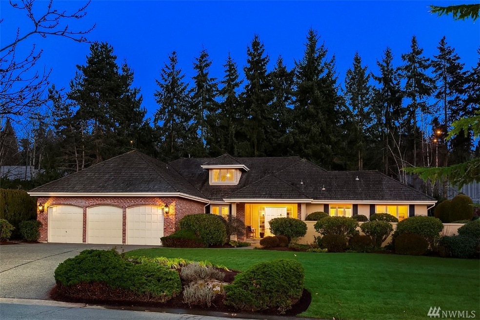 8531 Hunts Point Ln, Hunts Point, WA 98004 - photo 1