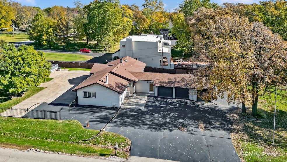 10321 5th Avenue Cutoff, Countryside, IL 60525 - photo 1
