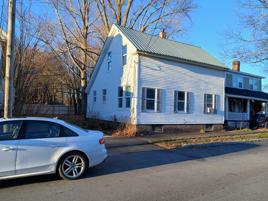 26 Vernon St, Auburn, ME 04210 - photo 1