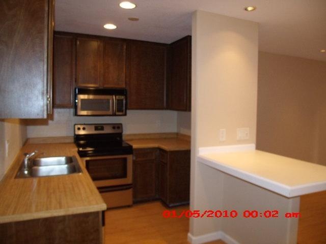12710 Lakeshore Dr unit J, Lakeside, CA 92040 - photo 1