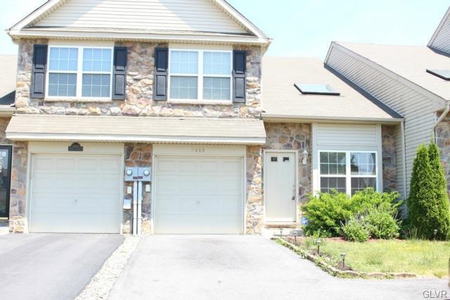 5488 Tanglewood Ln, Allentown, PA 18106 - photo 1