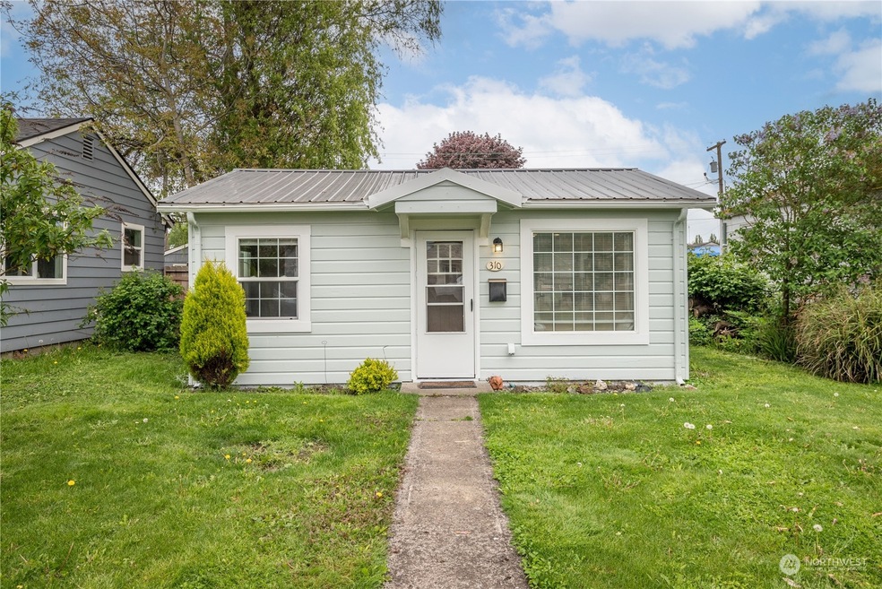 310 27th Ave, Longview, WA 98632 - photo 1