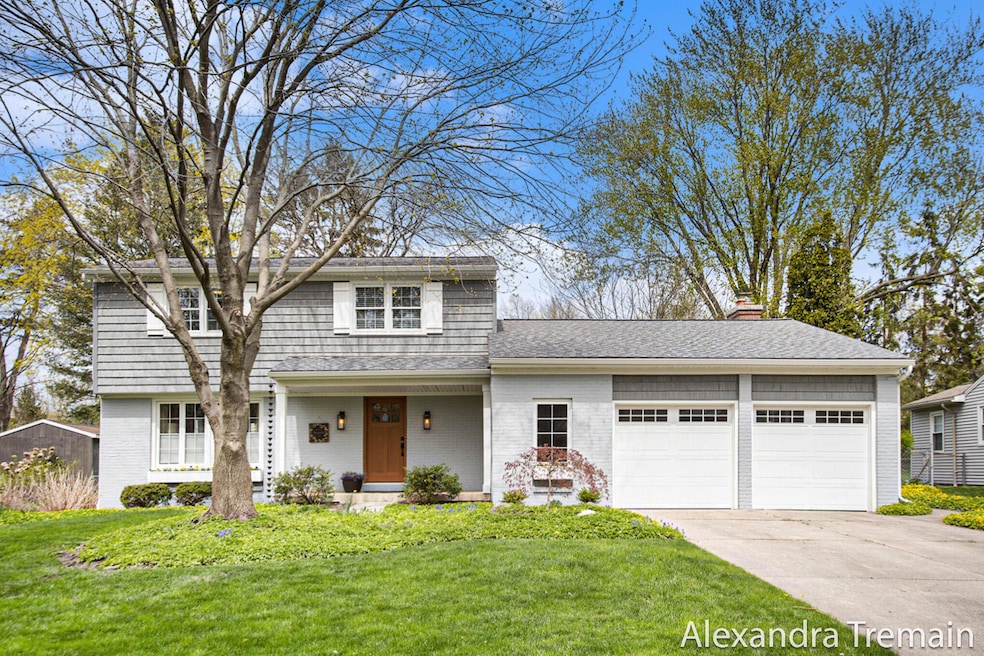 2853 Meadowbrook