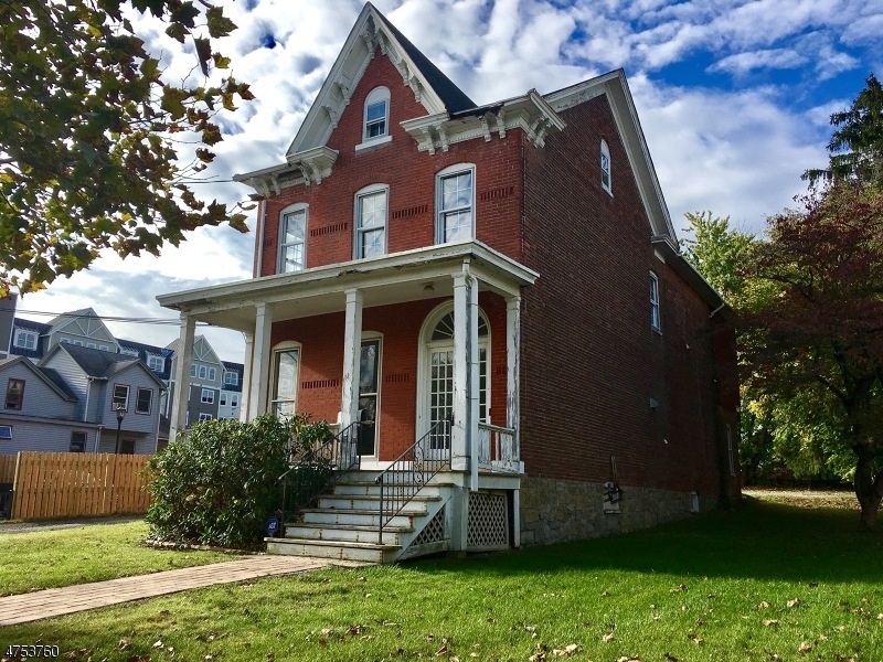 48 Trinity St, Newton, NJ 07860 - photo 1