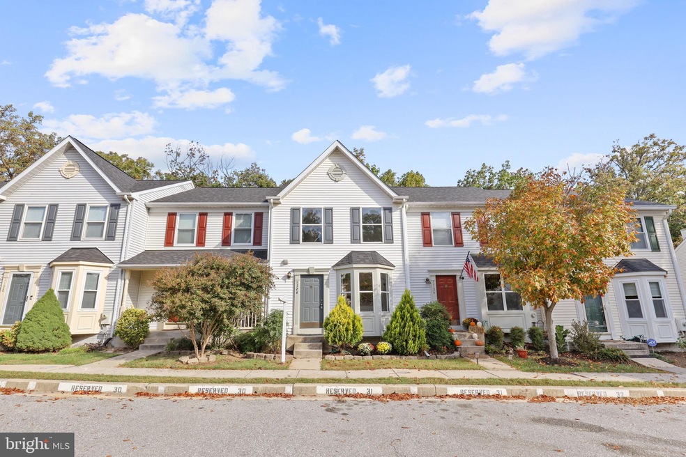 1124 Kelfield Dr, Halethorpe, MD 21227 - photo 1