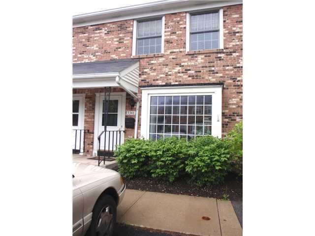 5348 Yorkshire Village Ln unit 15, Columbus, OH 43232 - photo 1