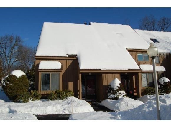 6 Webster Ct, MerriMacK, NH 03054 - photo 1