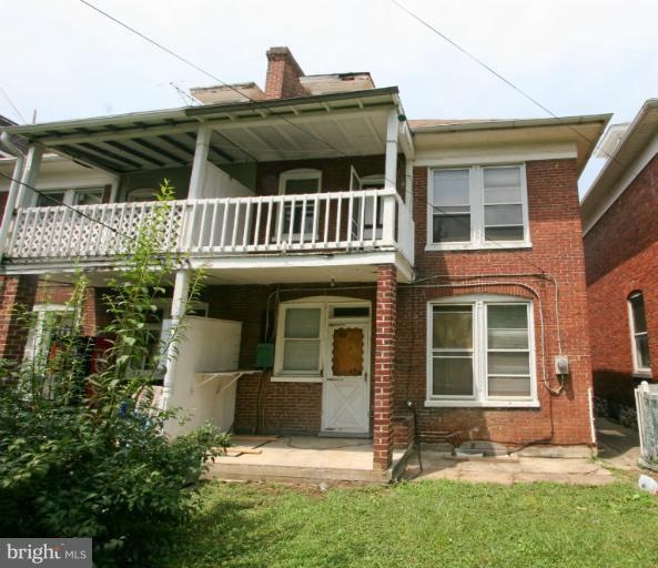 406 Mitchell Ave, Hagerstown, MD 21740 - photo 1