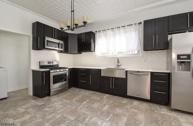 438 Tremont Ave, Orange, NJ 07050 - photo 1