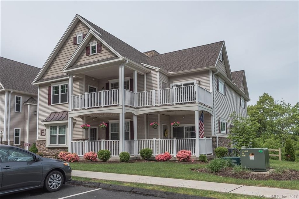95 S Ridge Ln unit F104, Berlin, CT 06037 - photo 1