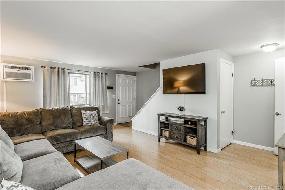 148 Churchill Dr unit 148, Newington, CT 06111 - photo 1