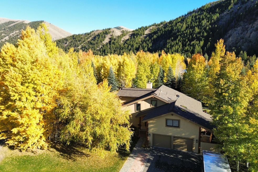 For Sale $2,450,000 • Co-Listing Agent