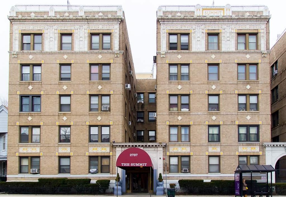 2787 Kennedy Blvd unit 110, Jersey City, NJ 07306 - photo 1