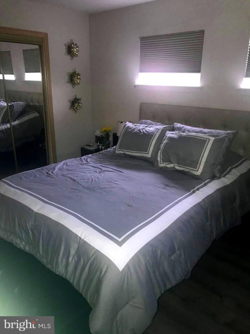 854 Woodlane Rd, Mount Holly, NJ 08060 - photo 1