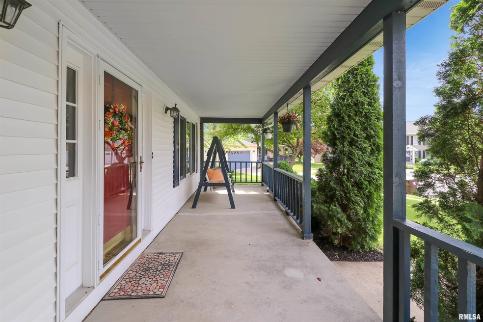 5720 W Rachael Ct, Peoria, IL 61615 - photo 1