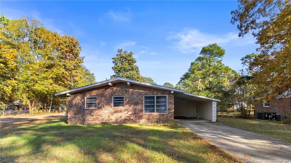 701 Rodie Ave, Fayetteville, NC 28304 - photo 1