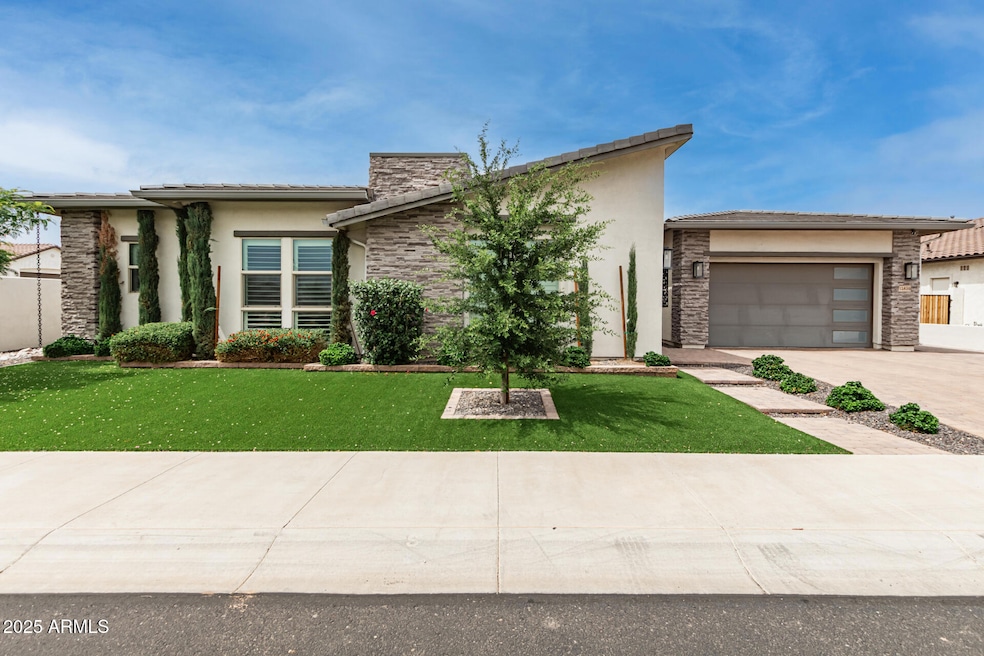13850 W WEAVER CT