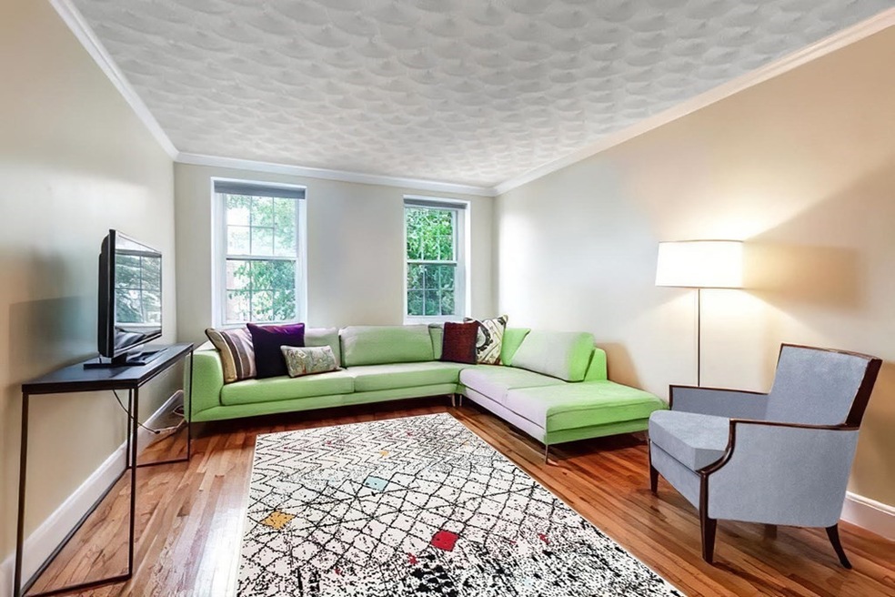 23 Englewood Ave unit 3, Brookline, MA 02445 - photo 1