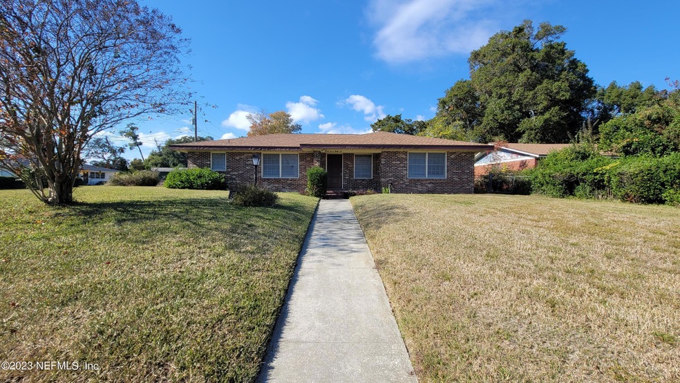 3746 Cedarcrest Dr, Jacksonville, FL 32210 - photo 1