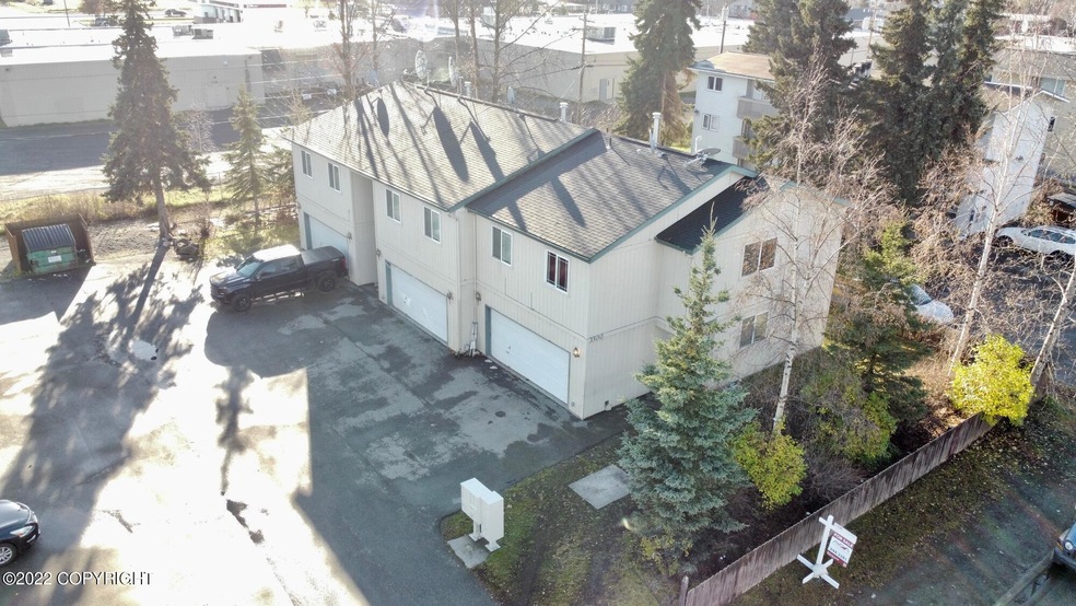 3500 E 42nd Ave