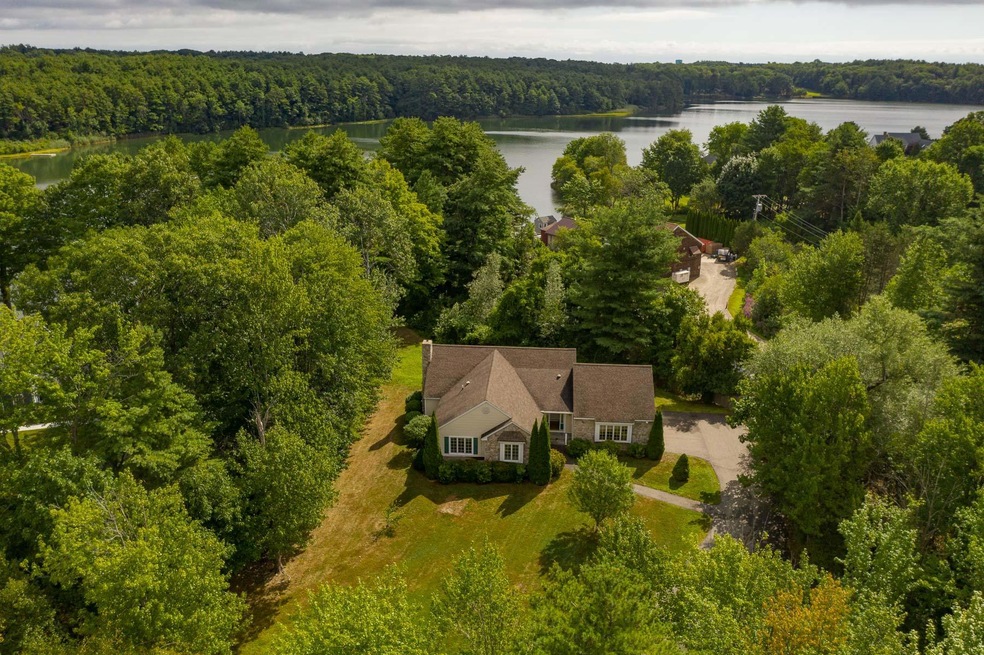 14 Pickering Drive