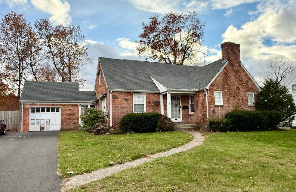 152 Oakland Ave, New Britain, CT 06053 - photo 1