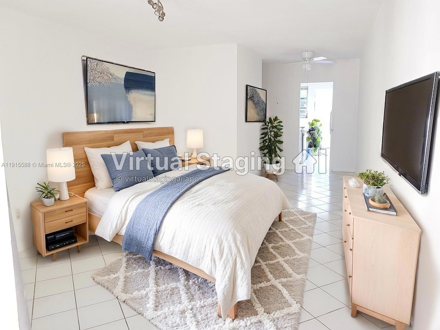1021 Michigan Ave unit 10, Miami Beach, FL 33139 - photo 1