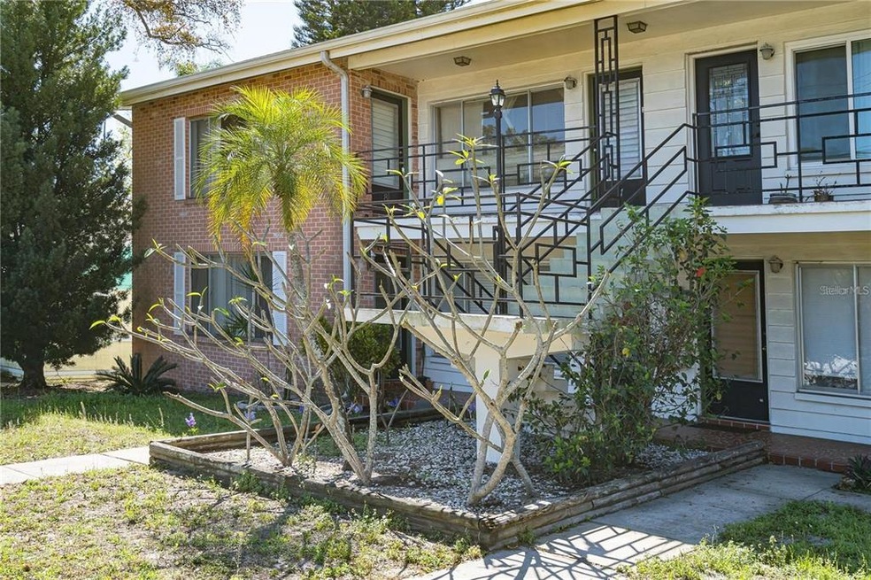 1309 Drew St unit 8, Clearwater, FL 33755 - photo 1