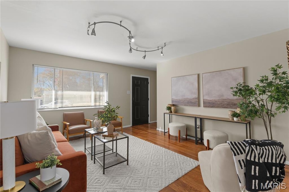 For Sale $129,000 • Co-Listing Agent