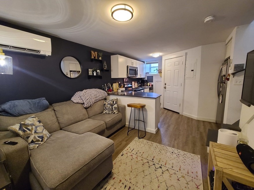 27 N Margin St unit 1, Boston, MA 02113 - photo 1