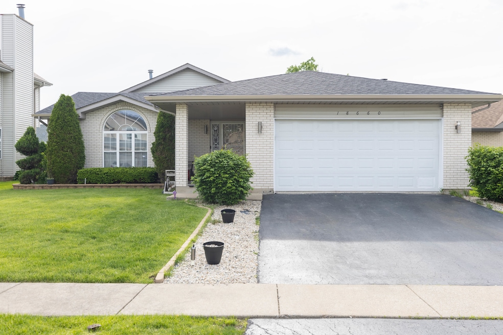 18660 Walnut Ave, Country Club Hills, IL 60478 - photo 1