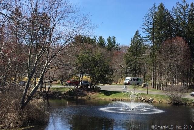 15 Sprucebrook Trail unit 15, Monroe, CT 06468 - photo 1