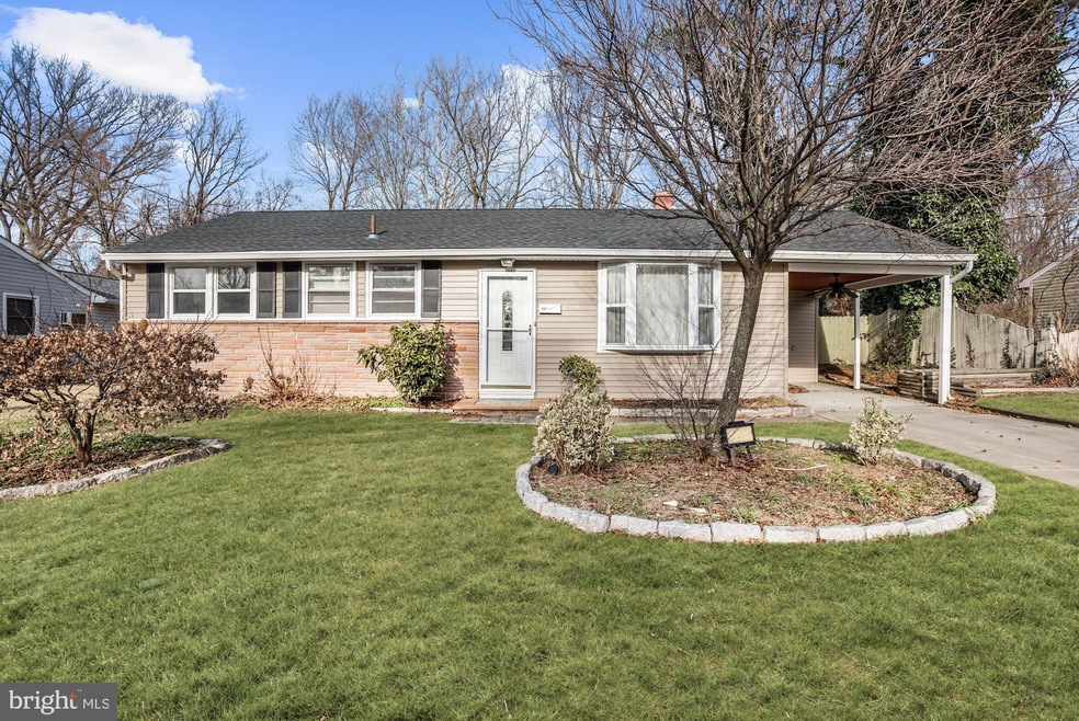 731 Aston Martin Dr, Lindenwold, NJ 08021 - photo 1