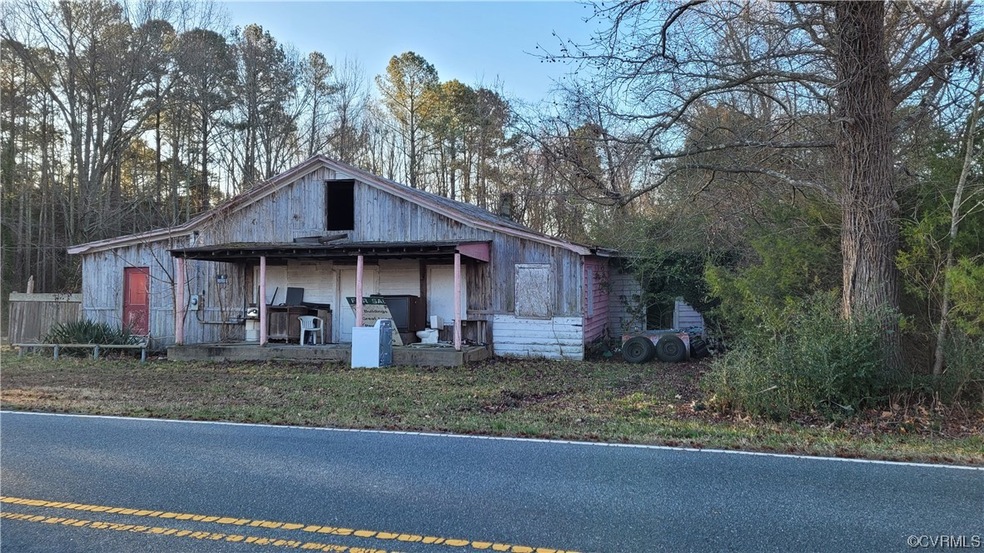 1193 Sandy Point Rd, Kinsale, VA 22488 - photo 1