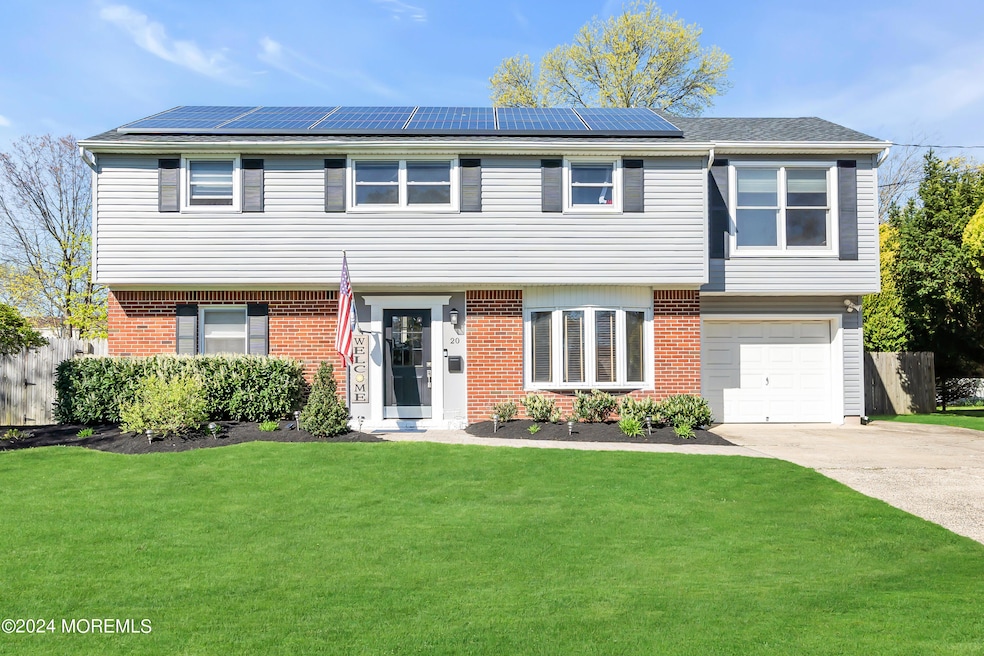 Front of House View 1