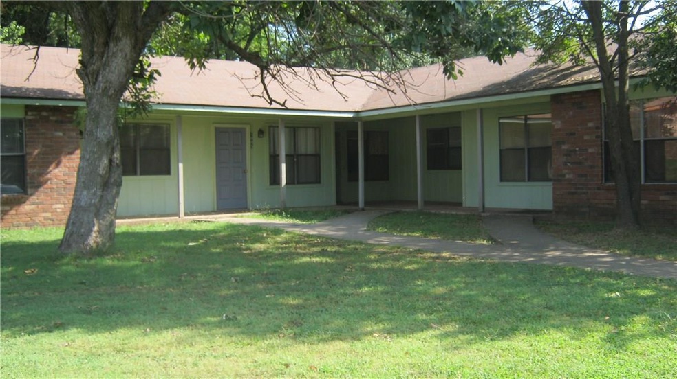 999 Hendrix St, Rogers, AR 72756 - photo 1