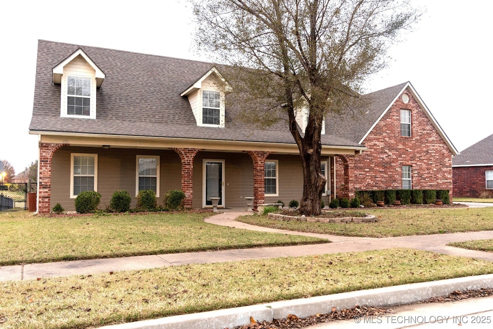 8306 N 101st East Ave, Owasso, OK 74055 - photo 1