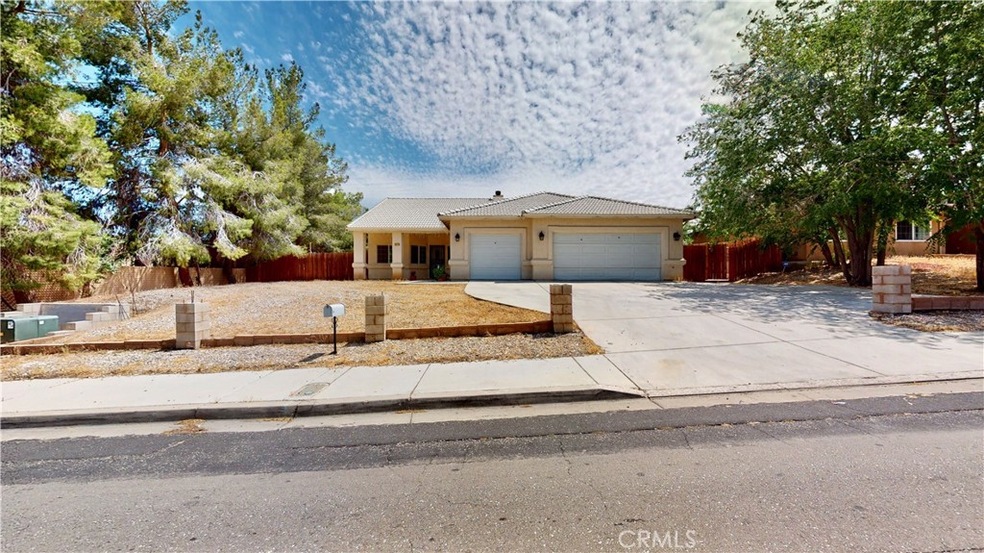 16173 Pebble Beach Dr, Victorville, CA 92395 - photo 1