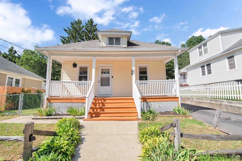 33 Goodwin St, Indian Orchard, MA 01151 - photo 1