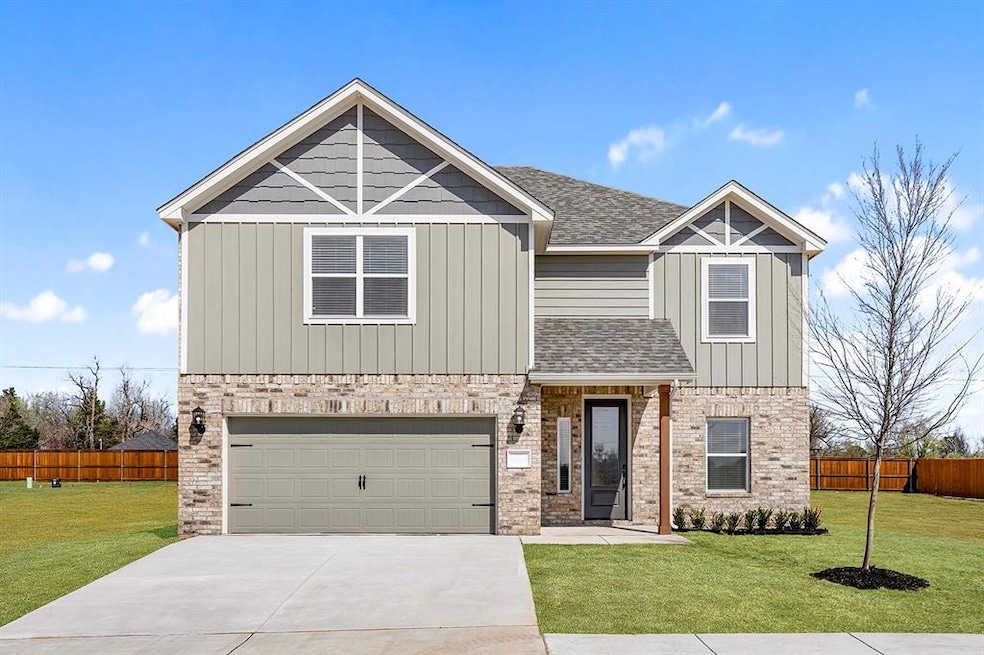 3108 Aidyn Ct, Mustang, OK 73064 - photo 1